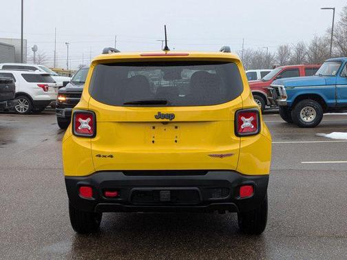 2017 Jeep Renegade Trailhawk