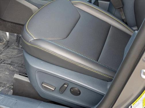 Shadow Black 2026 Ford Maverick Lobo Standard
