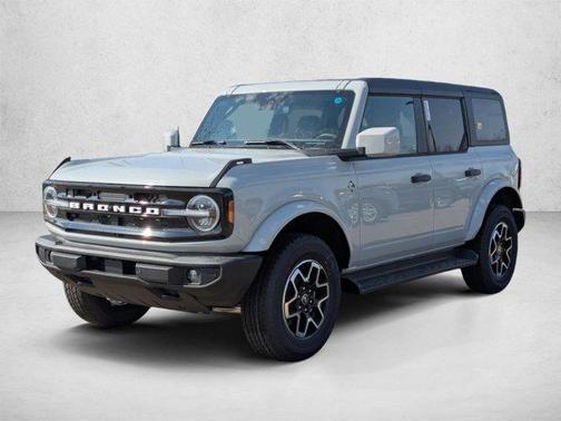 Avalanche Gray 2026 Ford Bronco Outer Banks
