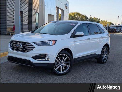 2022 Ford Edge Titanium