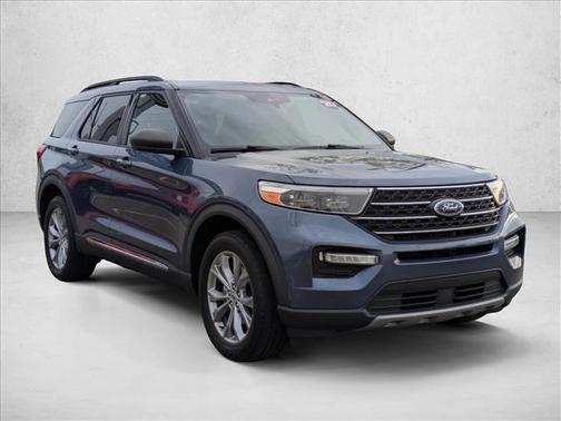 Blue Metallic 2020 Ford Explorer XLT