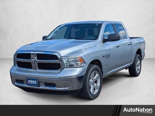 2017 RAM 1500 SLT