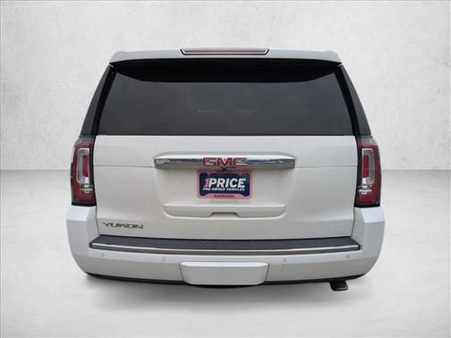 White Frost Tricoat 2018 GMC Yukon Denali