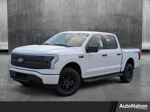 2025 Ford F-150 Lightning XLT