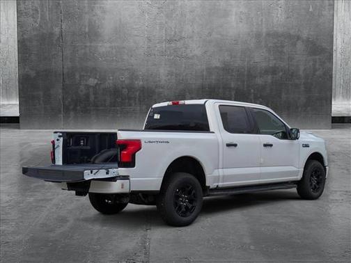 2025 Ford F-150 Lightning XLT