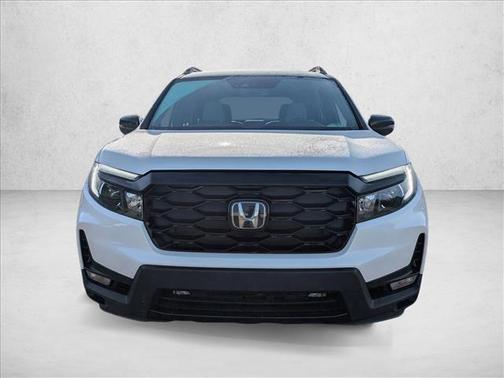 Platinum White Pea 2023 Honda Passport AWD Elite