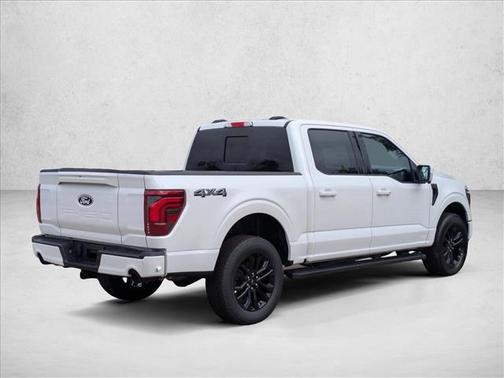 Star White Metallic Tri-Coat 2026 Ford F-150 Lariat