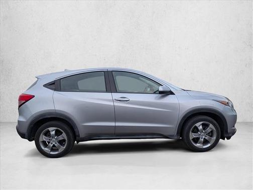 Lunar Silver Metallic 2018 Honda HR-V LX