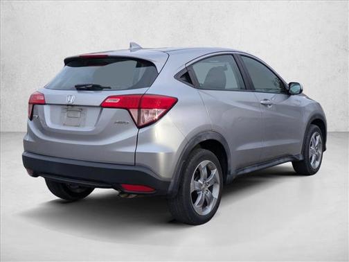 Lunar Silver Metallic 2018 Honda HR-V LX