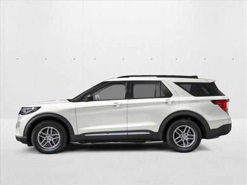 Star White Metallic Tri-Coat 2026 Ford Explorer Active