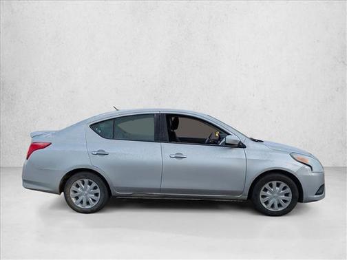 2017 Nissan Versa 1.6 SV