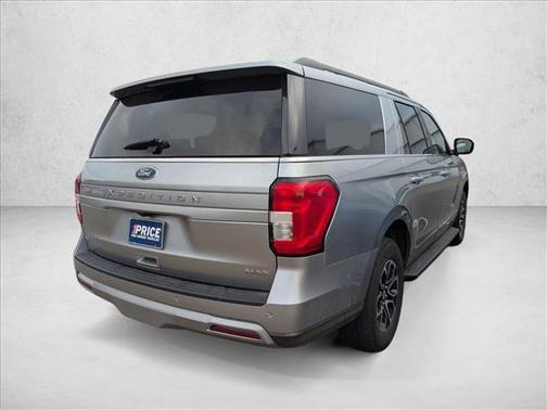 Iconic Silver Metallic 2024 Ford Expedition Max XLT