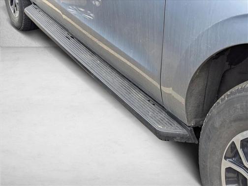 Iconic Silver Metallic 2024 Ford Expedition Max XLT