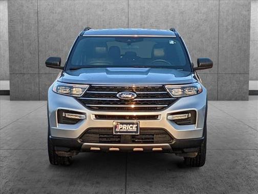 Photo 2 of 26 of 2020 Ford Explorer XLT