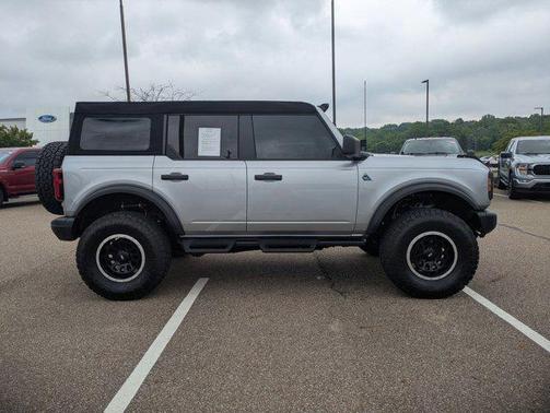 2023 Ford Bronco Black Diamond