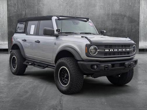 2023 Ford Bronco Black Diamond