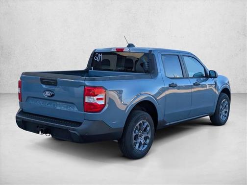 Azure Gray Metallic Tri-Coat 2026 Ford Maverick XLT