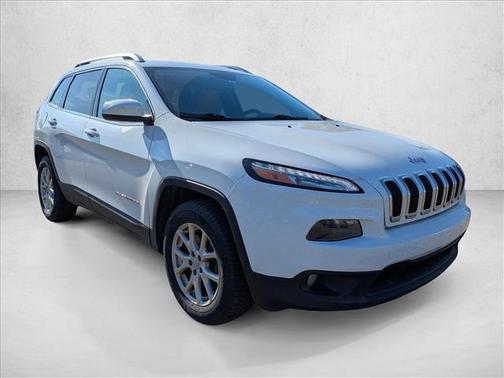 Bright White Clearcoat 2018 Jeep Cherokee Latitude