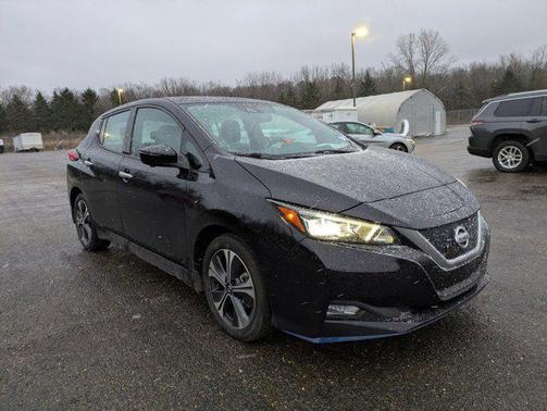 2022 Nissan Leaf SL PLUS 62 kWh