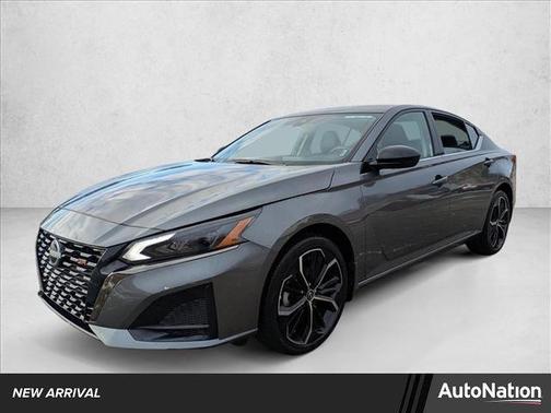 2025 Nissan Altima SR AWD