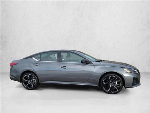 2025 Nissan Altima SR AWD