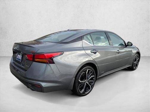 2025 Nissan Altima SR AWD