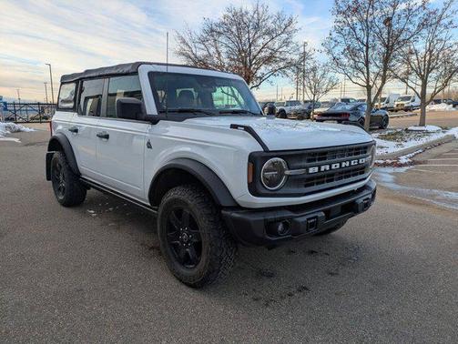 2022 Ford Bronco Black Diamond