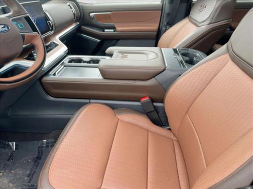 2025 Ford Expedition King Ranch