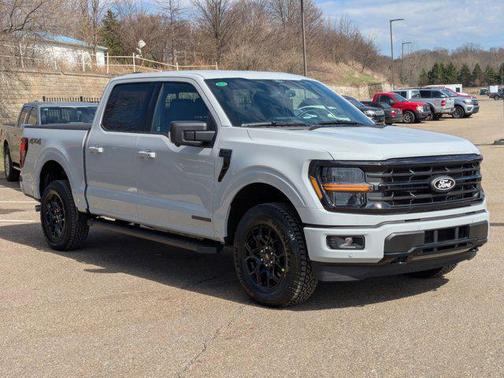 Avalanche 2026 Ford F-150 XLT