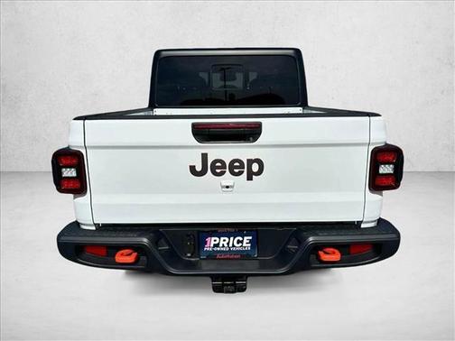 Bright White Clearcoat 2026 Jeep Gladiator Mojave 4x4