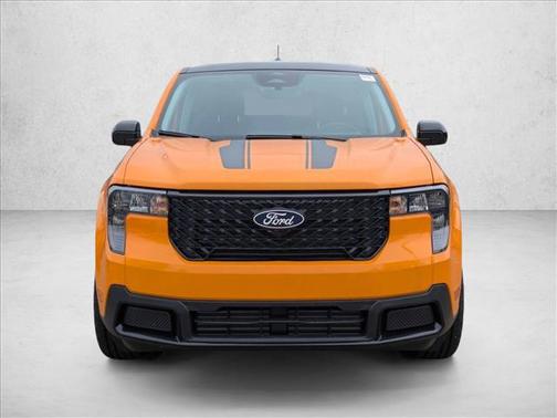 Orange Fury Metallic Tri-Coat 2026 Ford Maverick XLT
