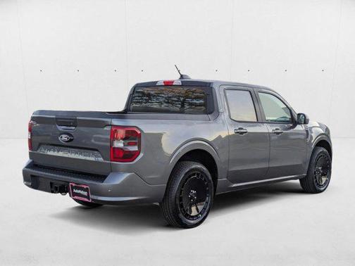 Carbonized Gray Metallic 2025 Ford Maverick Lobo Standard