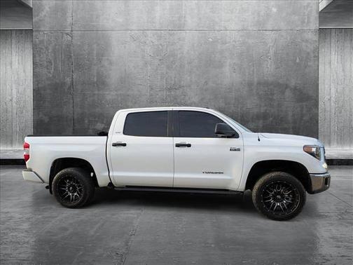 2019 Toyota Tundra SR5
