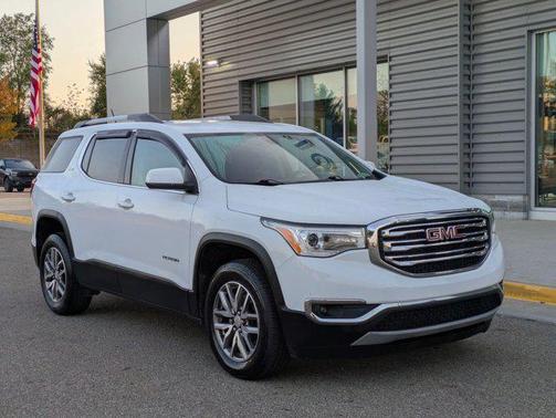 2019 GMC Acadia SLE-2