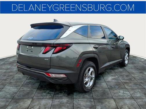 2023 Hyundai TUCSON SE