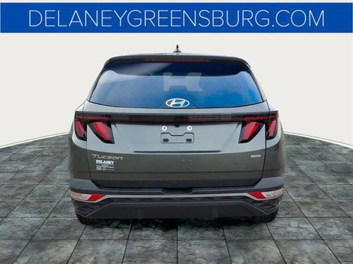 2023 Hyundai TUCSON SE