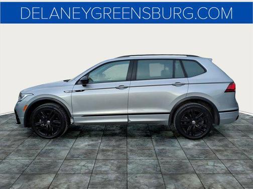 2022 Volkswagen Tiguan 2.0T SE R-Line Black 4MOTION