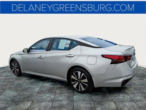 2022 Nissan Altima 2.5 SV