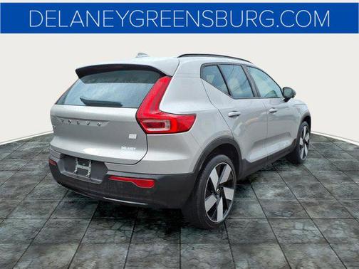Silver Dawn Metallic 2023 Volvo XC40 Recharge Pure Electric Twin Ultimate