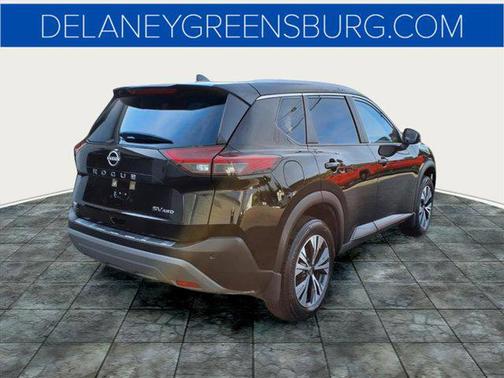 2022 Nissan Rogue SV