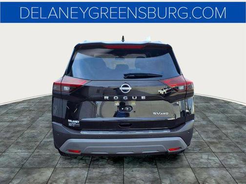 2022 Nissan Rogue SV