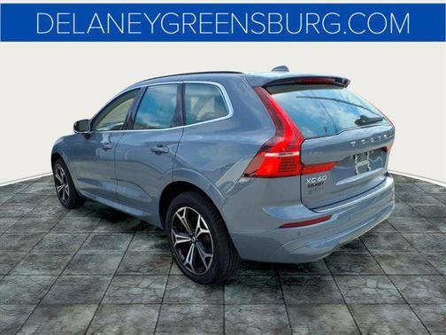 2022 Volvo XC60 B5 Momentum