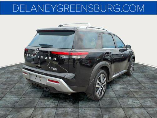 2022 Nissan Pathfinder Platinum 4WD
