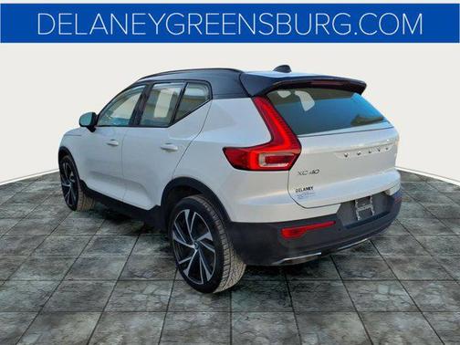 2019 Volvo XC40 T5 R-Design