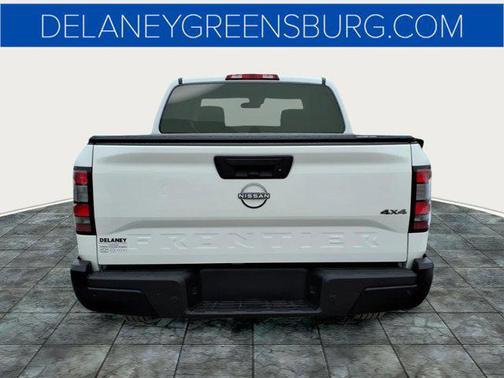 2022 Nissan Frontier S