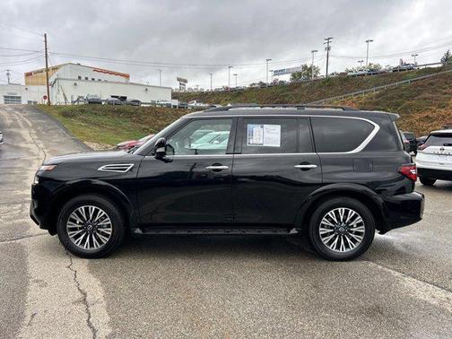 2023 Nissan Armada SL 4WD