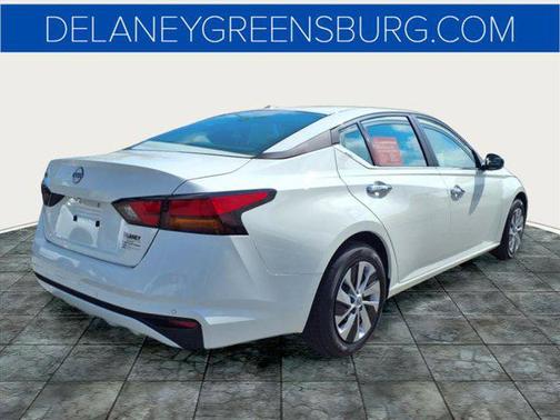 2025 Nissan Altima S FWD