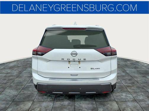 2024 Nissan Rogue SL