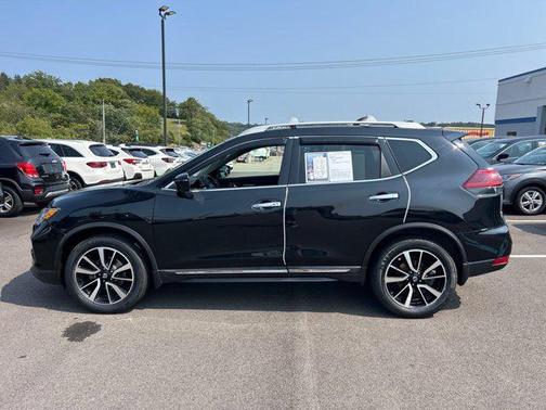 2020 Nissan Rogue SL