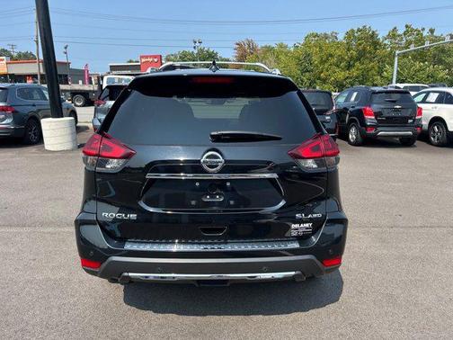 2020 Nissan Rogue SL